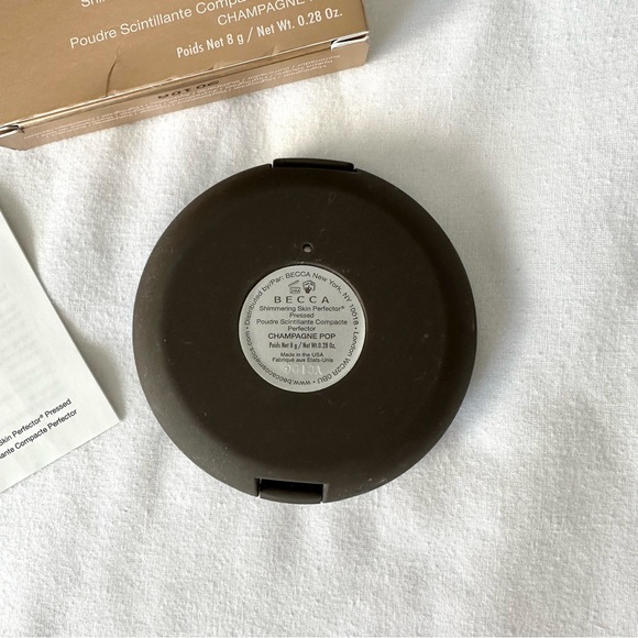 BECCA Shimmering Skin Perfector™ Pressed Highlighter - Picture 6 of 6